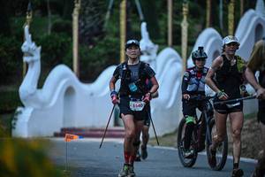 BIB: 5540
                            <button type="button" onclick="openModal(22509089)" class="btn btn-primary btn-sm float-right btn-popup" data-toggle="modal" data-target=".modal-high-quality">
                        <i class="fas fa-shopping-cart"></i> Add to Cart
                    </button>
                                            <button type="button" onclick="isThisMe(22509089, true)" class="btn btn-success btn-sm float-right btn-popup btn-isme hidden" data-toggle="tooltip" data-placement="bottom" title="นี่คือรูปของคุณใช่ไหม คลิกที่นี่เพื่อเอาเข้าอัลบั้ม">
                        <i class="fas fa-plus"></i> Add to album
                    </button>
                    <button type="button" onclick="isThisMe(22509089, false)" class="btn btn-warning btn-sm float-right btn-popup btn-isnotme hidden">
                        <i class="fas fa-ban"></i> Remove from album
                    </button>